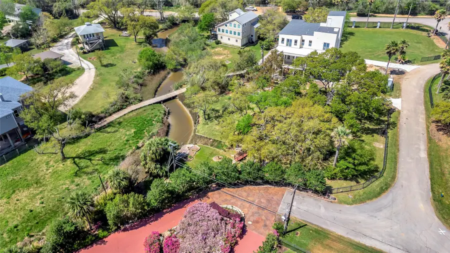 633 Bay Vista Drive, Seabrook, TX 77586 - #2