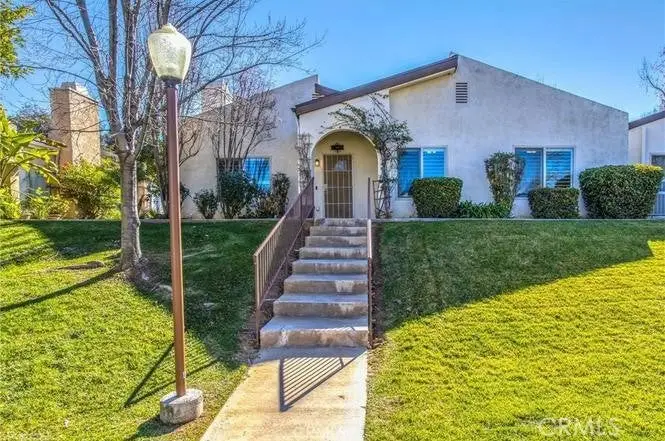 1032 Ardmore, Redlands, CA 92374 - #1