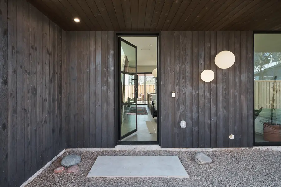 1000 Gullett St #2, Austin, TX 78702 - #2