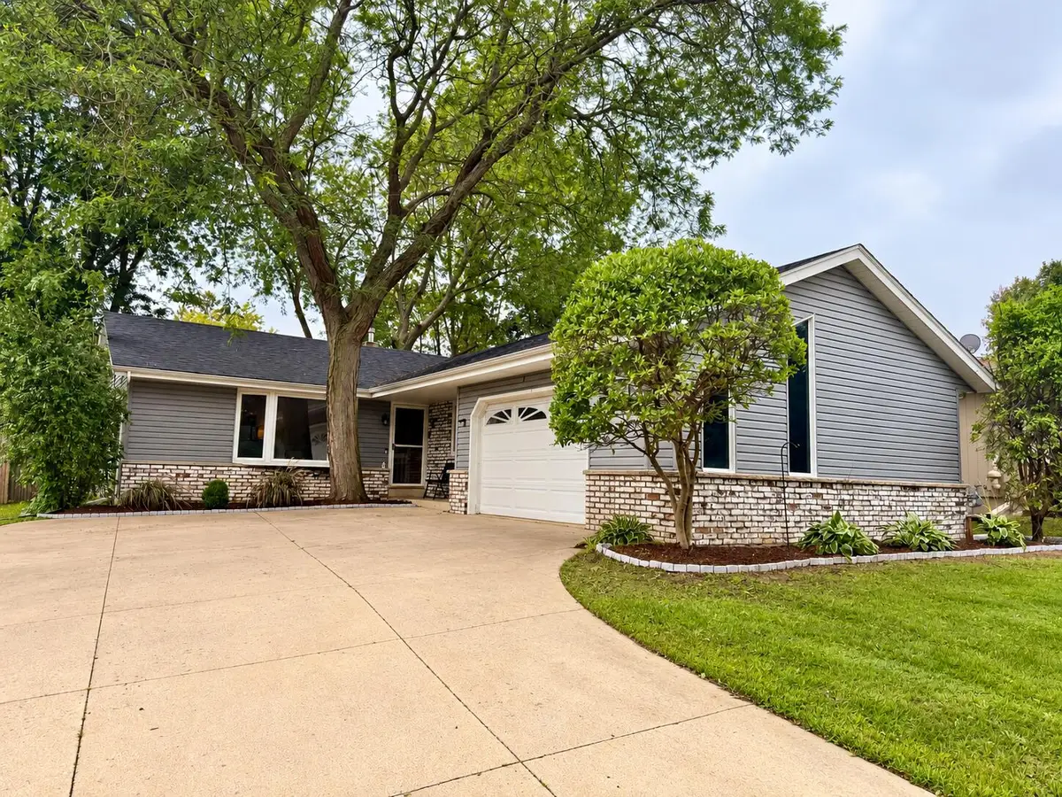 4613 87th Pl, Kenosha, WI 53142 - #1