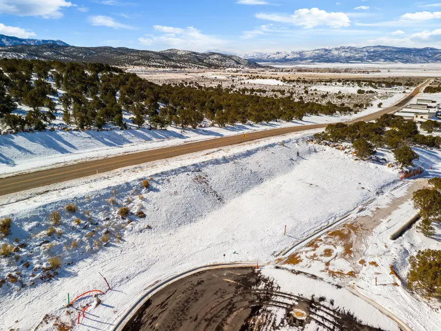 3237 W Moon Crest Dr #3, Cedar City, UT 84720 - #3