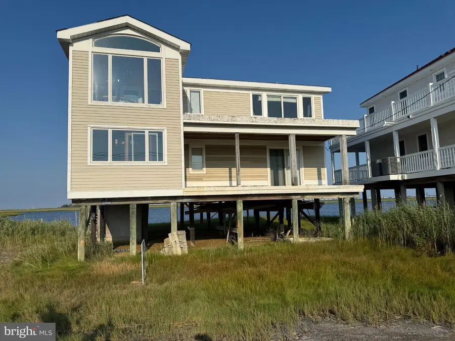 1425 E Mallard Dr, Manahawkin, NJ 08050 - #2