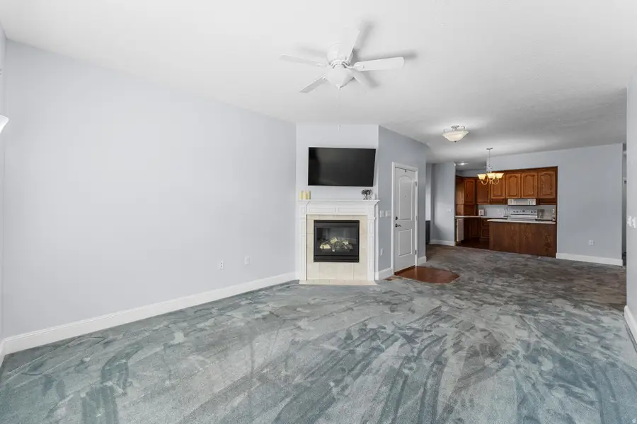 33 Tierra Vista Ct, Bountiful, UT 84010 - #3