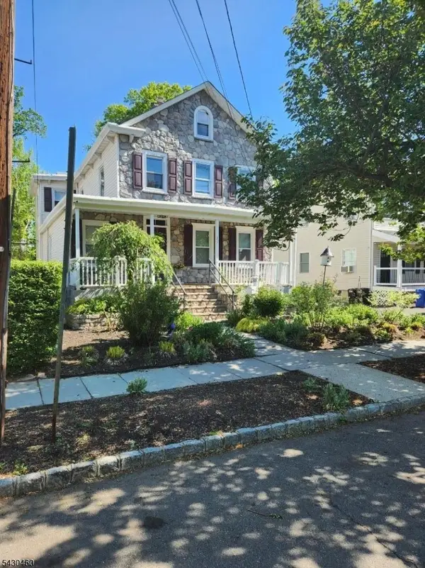 37 Maple St, Bloomfield Twp., NJ 07003