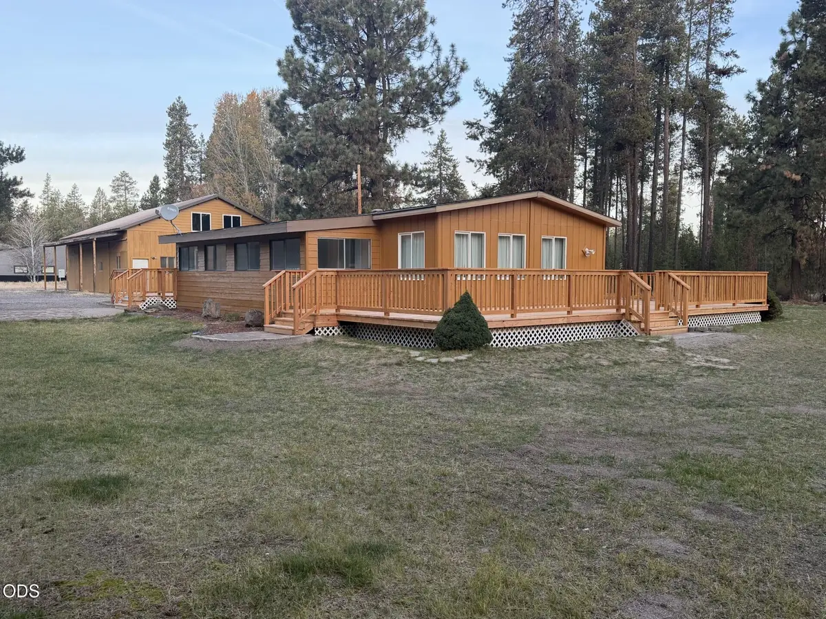 17875 Old Wood Rd, Bend, OR 97707 - #1