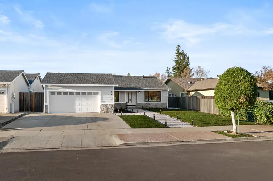 659 Meadow Creek Drive, San Jose, CA 95136 - Image #2