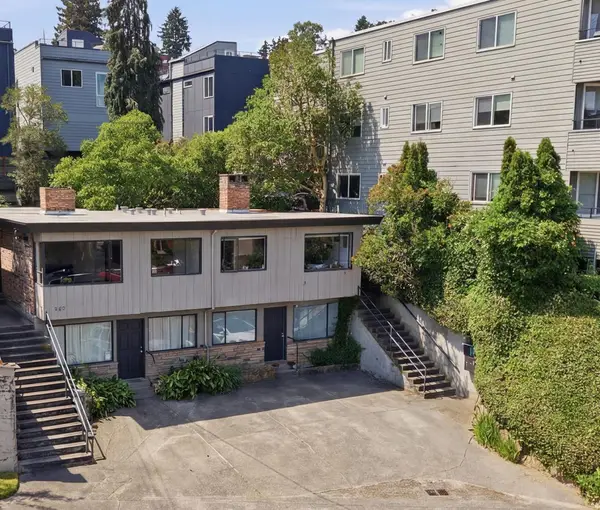 2657 Thorndyke Avenue W, Seattle, WA 98199