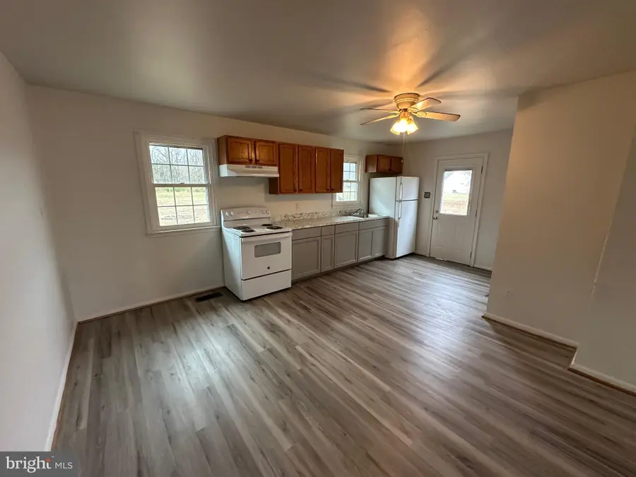 14835 Rock Point Rd, Newburg, MD 20664 - #2