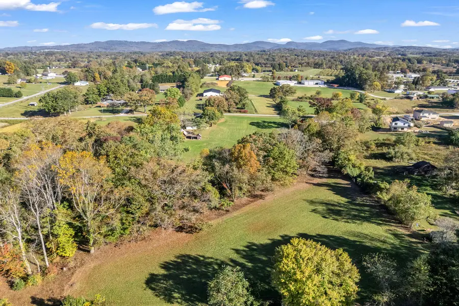 628 New Hope Road, Flat Rock, NC 28731 - Image #3