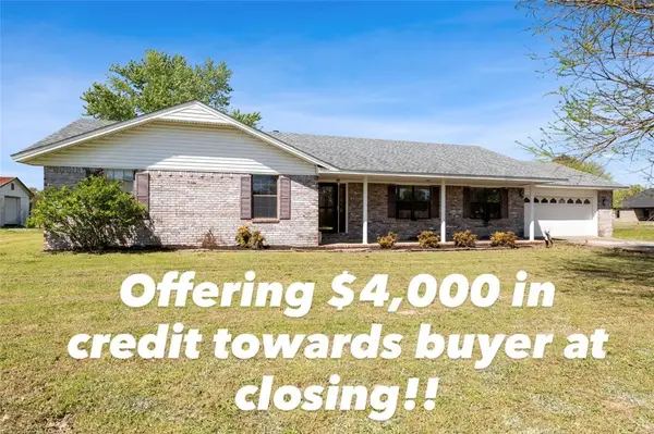 477343 E 1090 Road, Roland, OK 74954