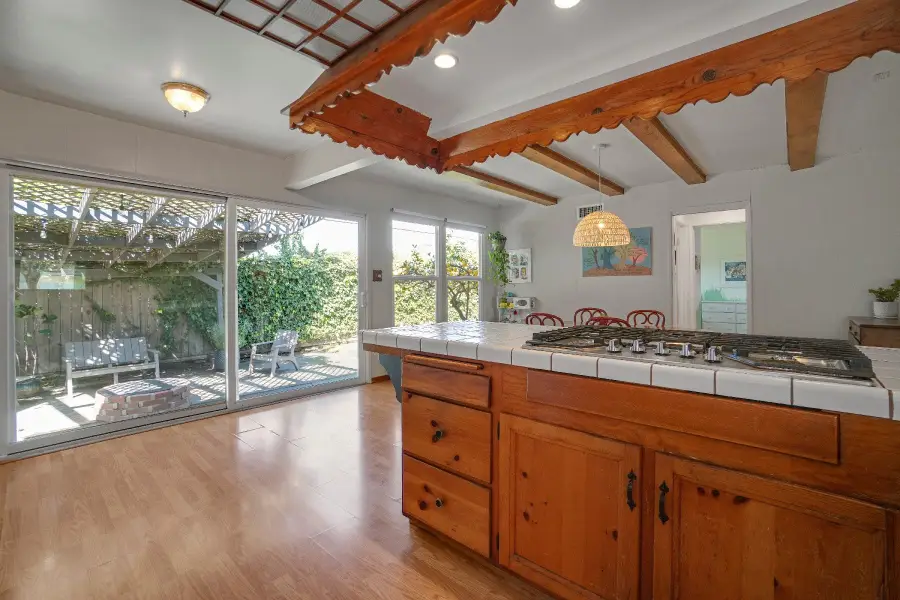 18309 Purche Avenue, Torrance, CA 90504 - #2