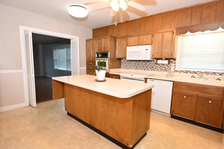 1036 Wynnwood Road, Chattanooga, TN 37412 - #3