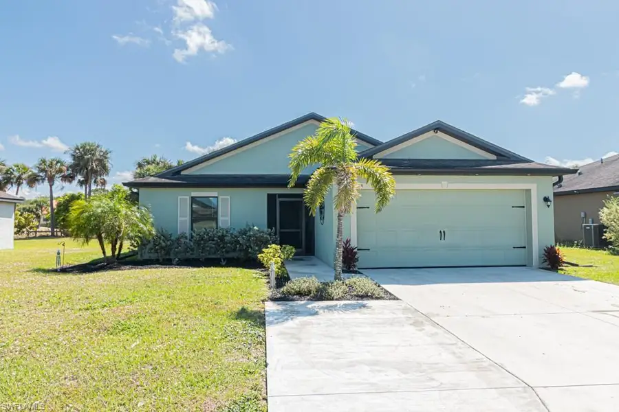 163 Shadow Lakes Drive, Lehigh Acres, FL 33974 - Image #2
