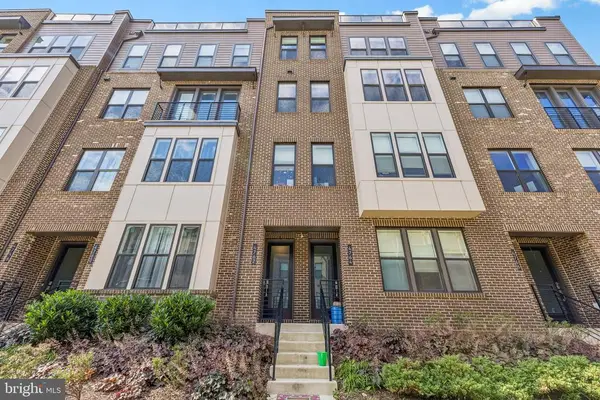 4762 Tatum Mill Way, Chantilly, VA 20151