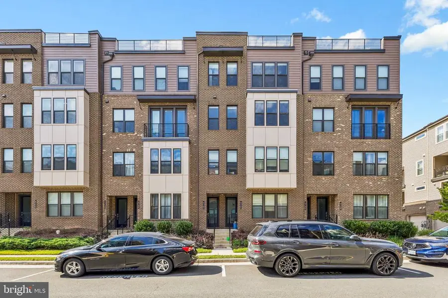 4762 Tatum Mill Way, Chantilly, VA 20151 - #2