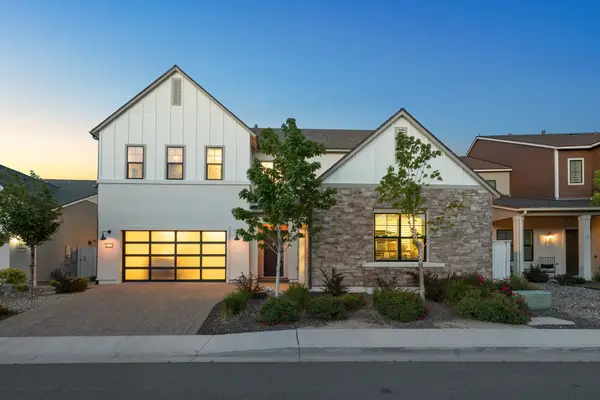 6110 S Pleasant Oak Trail, Reno, NV 89509