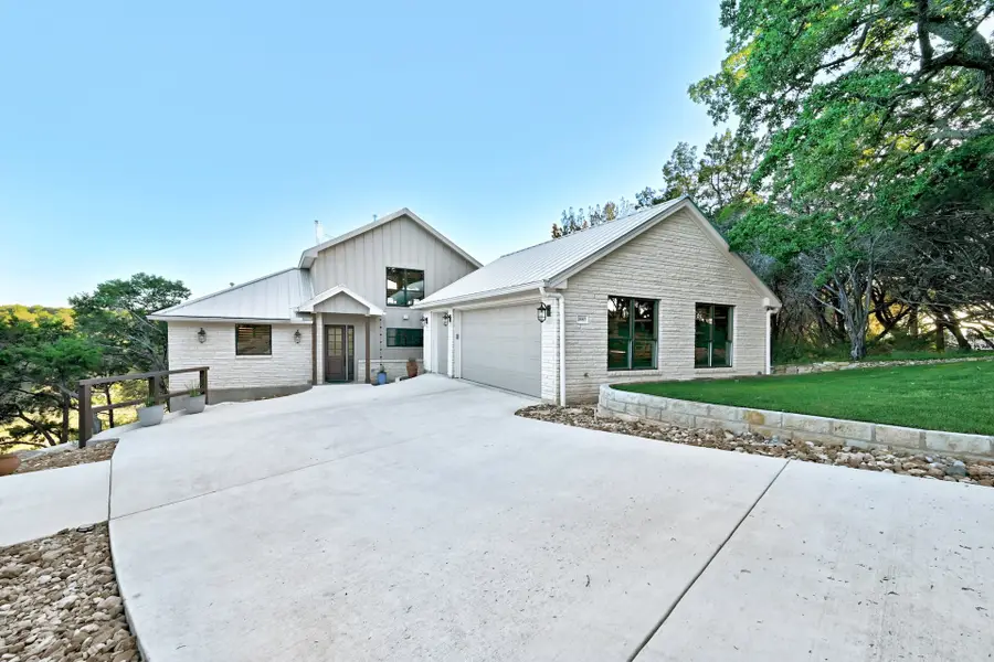 26815 Blue Cove Rd, Marble Falls, TX 78654 - Image #3