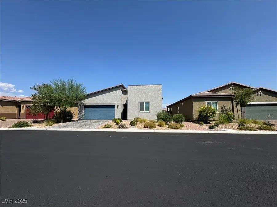 7560 Blue Lotus Avenue, Las Vegas, NV 89113 - Image #2
