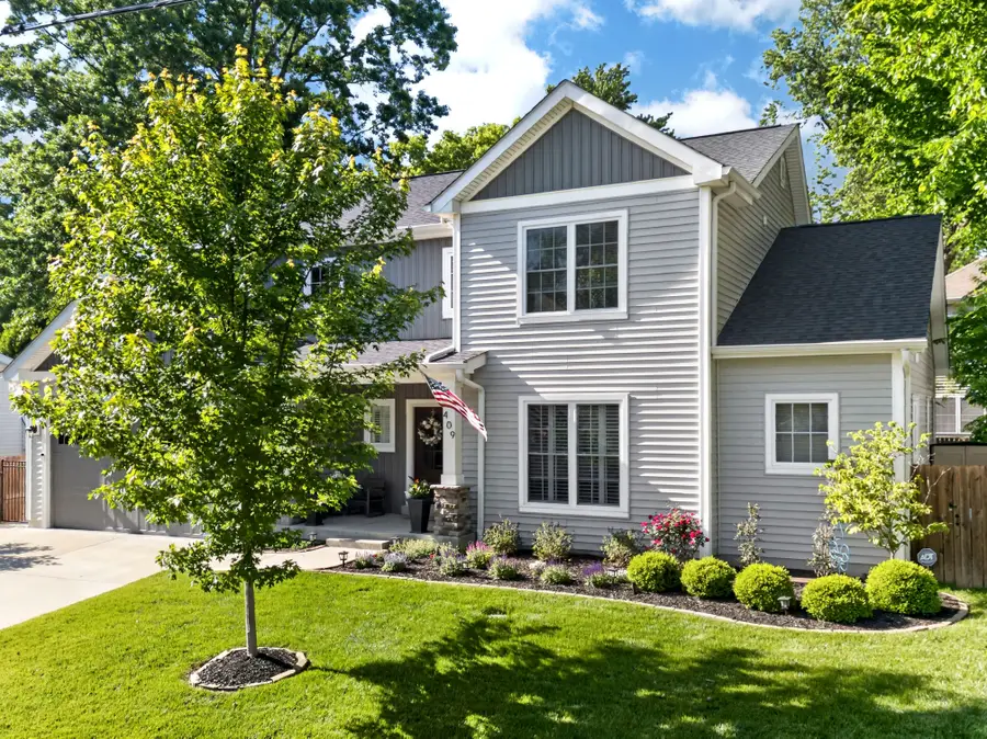 409 Peeke Avenue, Kirkwood, MO 63122 - #2