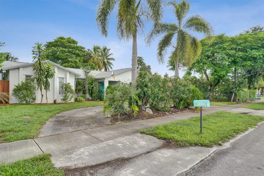 5261 SW 23rd St, West Park, FL 33023 - Image #2