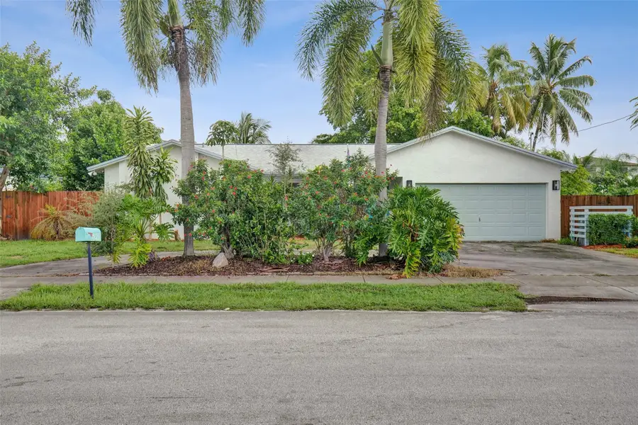 5261 SW 23rd St, West Park, FL 33023 - Image #3