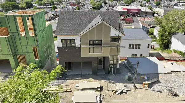 41 W 14th Street, Newport, KY 41071