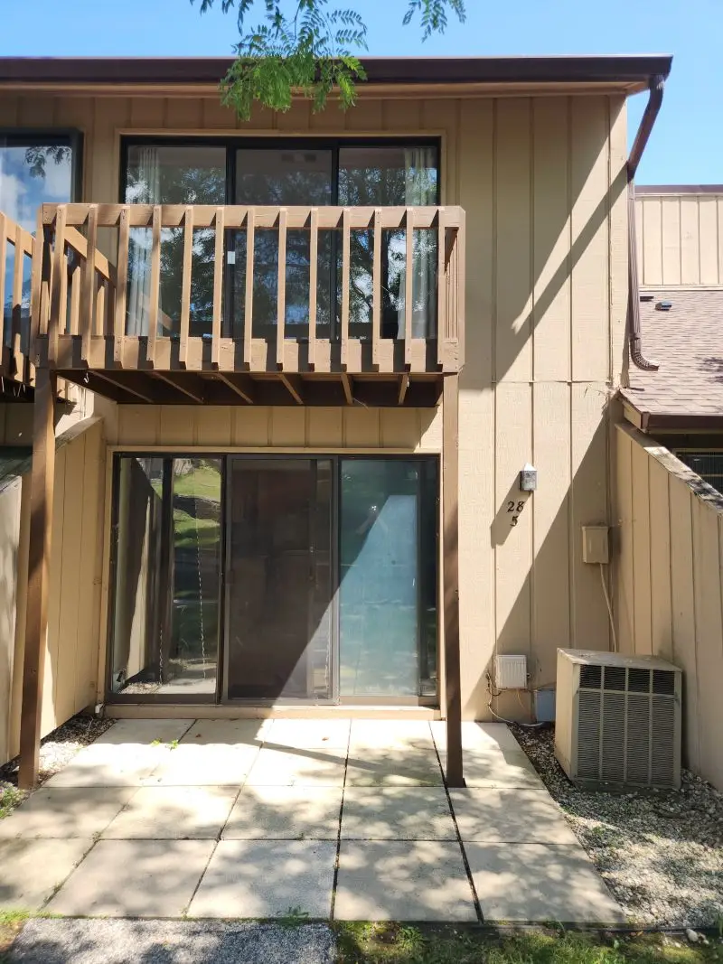 28 Jamaica Colony Unit 5, Fox Lake, IL 60020 - #1