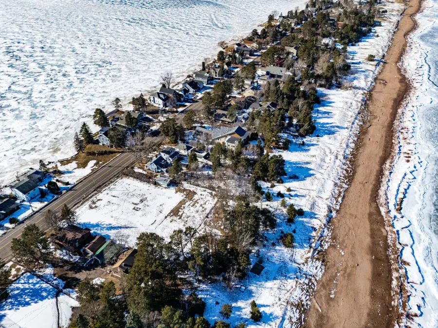 2931 S Lake Avenue, Duluth, MN 55802 - #3