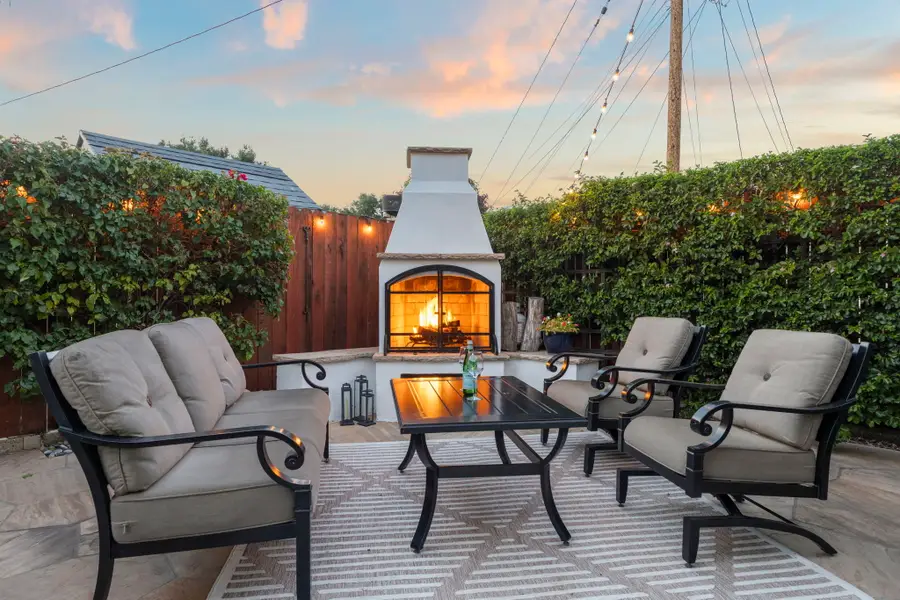 1310 Olive Street, Santa Barbara, CA 93101 - #2