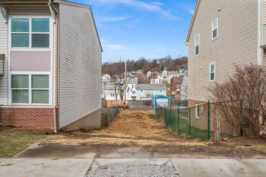 4913 Dearborn Street, Pittsburgh, PA 15224 - #2