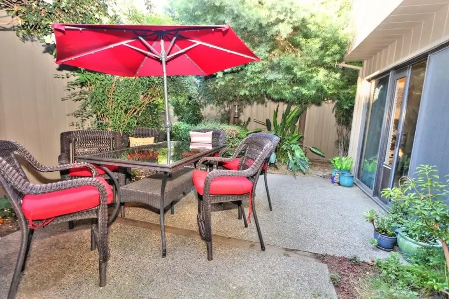 104 Dunbarton Circle, Sacramento, CA 95825 - #3