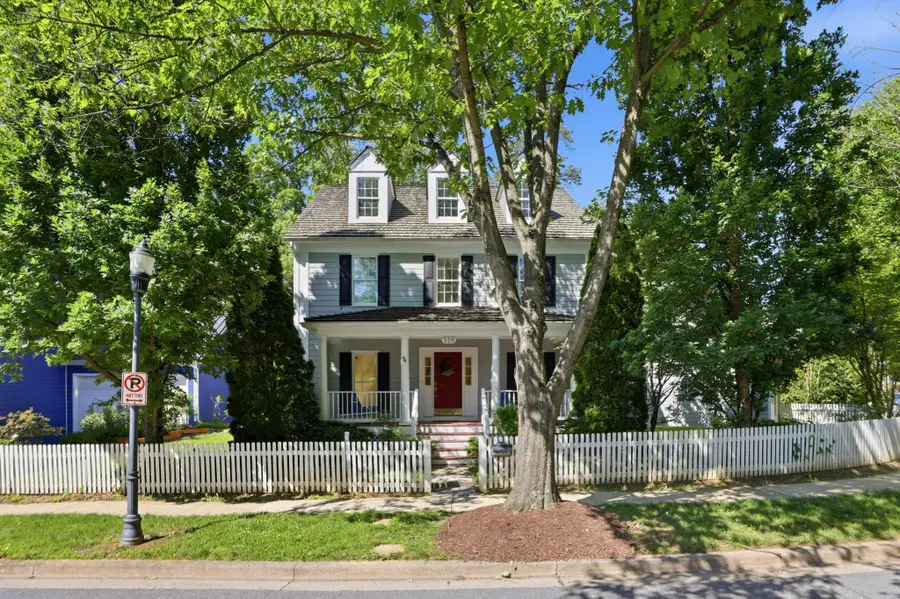 119 Thurgood St, Gaithersburg, MD 20878 - #2