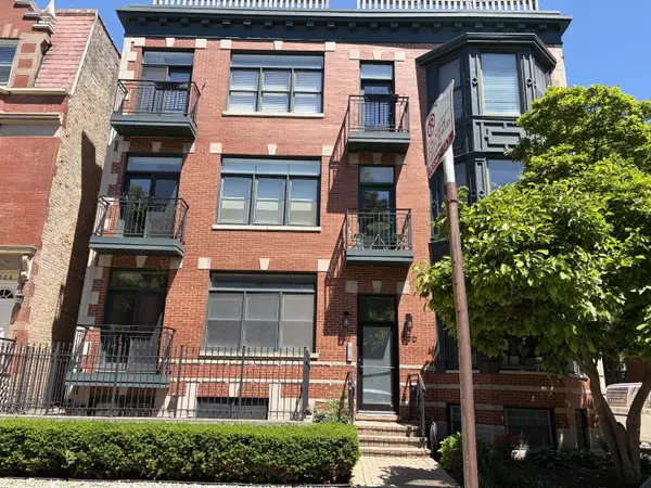 600 W Arlington Place , 1, Chicago, IL 60614