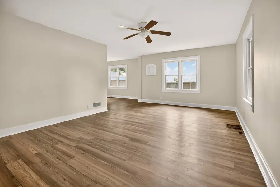 304 Poplar, Paris, TN 38242 - #3