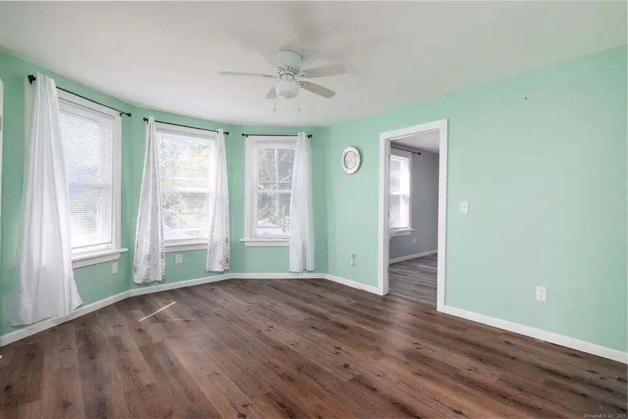 27 Wood Street, Seymour, CT 06483 - #3