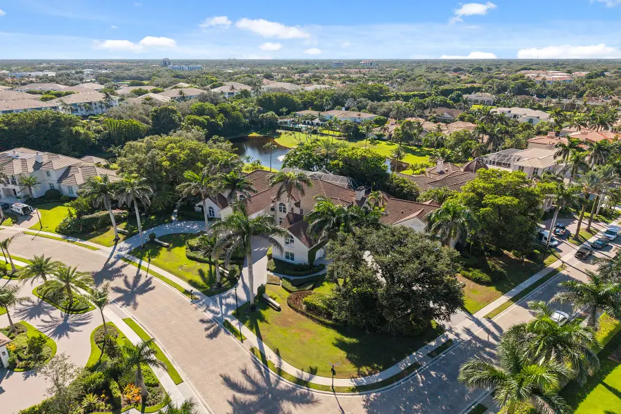 356 Colony Drive, Naples, FL 34108 - Image #2