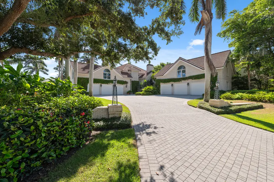 356 Colony Drive, Naples, FL 34108 - Image #3