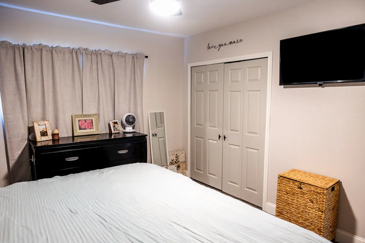 257 Graham Avenue, Bonham, TX 75418 - #1