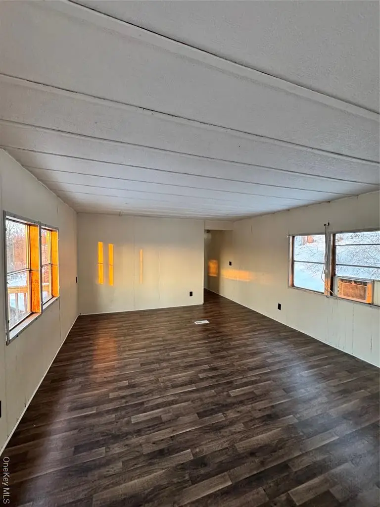 19 Griffin Lane, Hopewell Junction, NY 12533 - #3