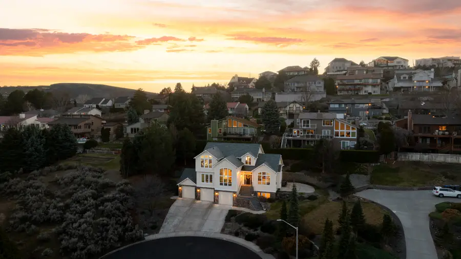 177 Llandwood Ct, Richland, WA 99352 - #3