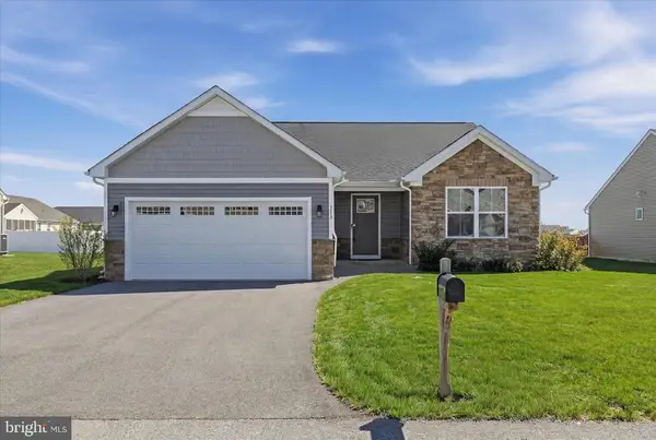 313 Switchgrass Court, Bunker Hill, WV 25413