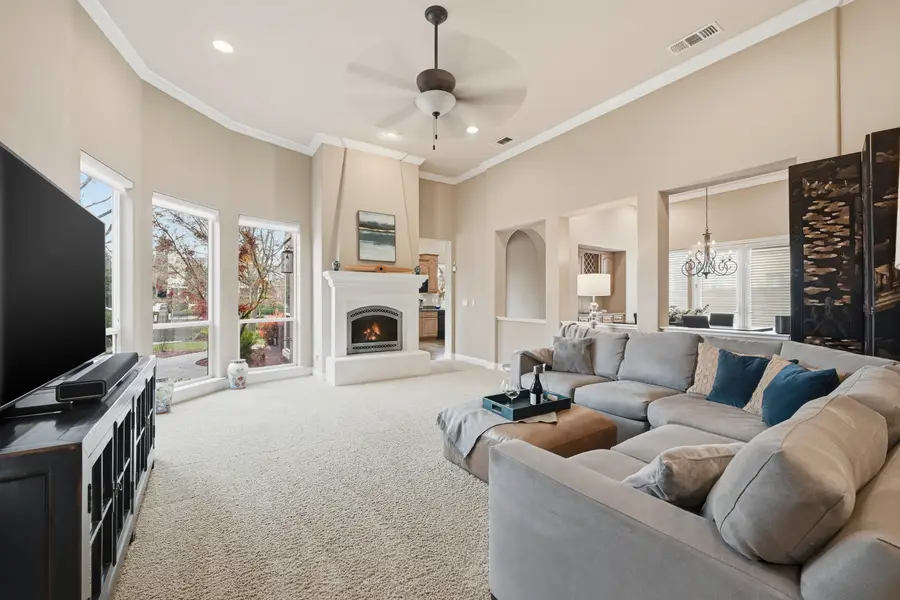 8720 Oakmere Court, Roseville, CA 95747 - Image #3