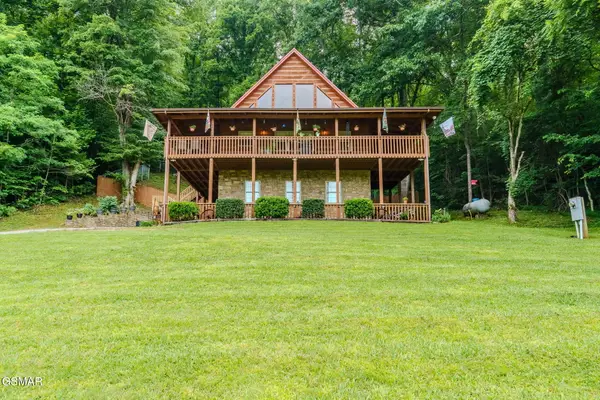 2605 Schisandra Lane, Cosby, TN 37722