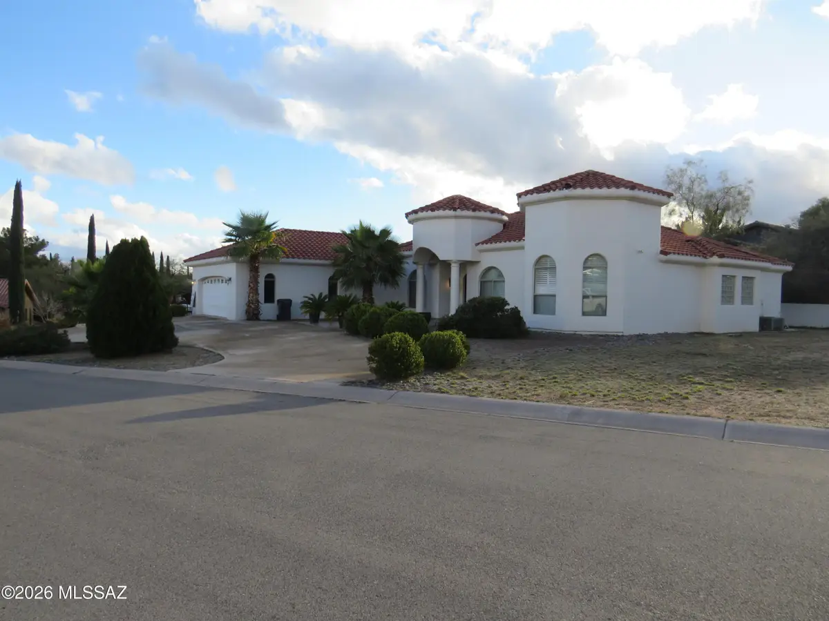 1806 W Sunset Drive W, Nogales, AZ 85621 - #1