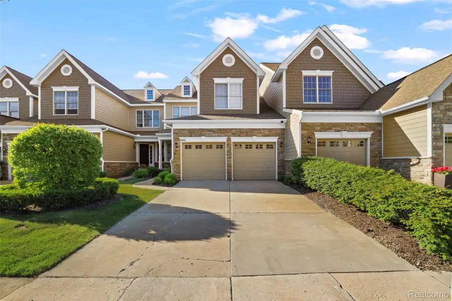 49994 Blackberry Trail, Novi, MI 48374 - #2