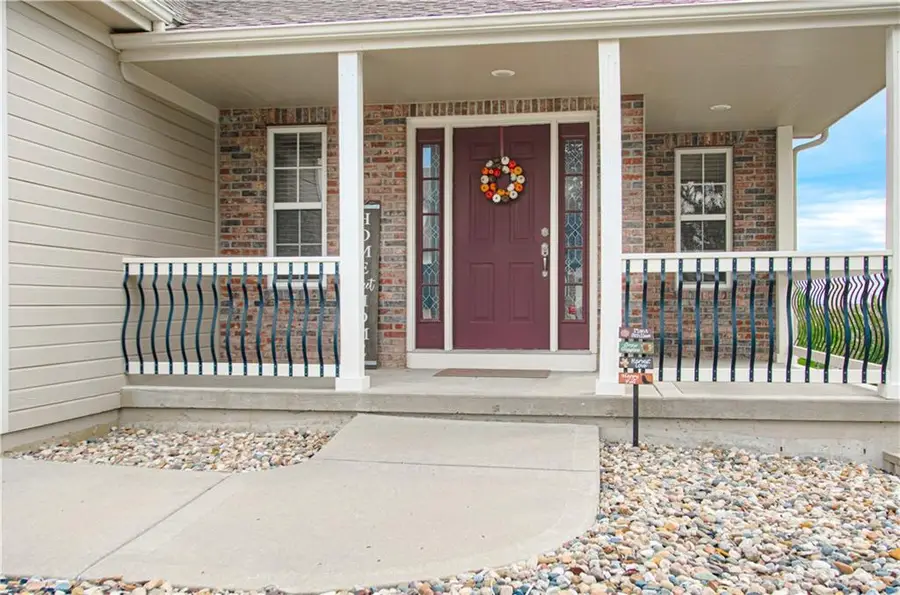 2304 NE 23rd Street, Blue Springs, MO 64029 - Image #2