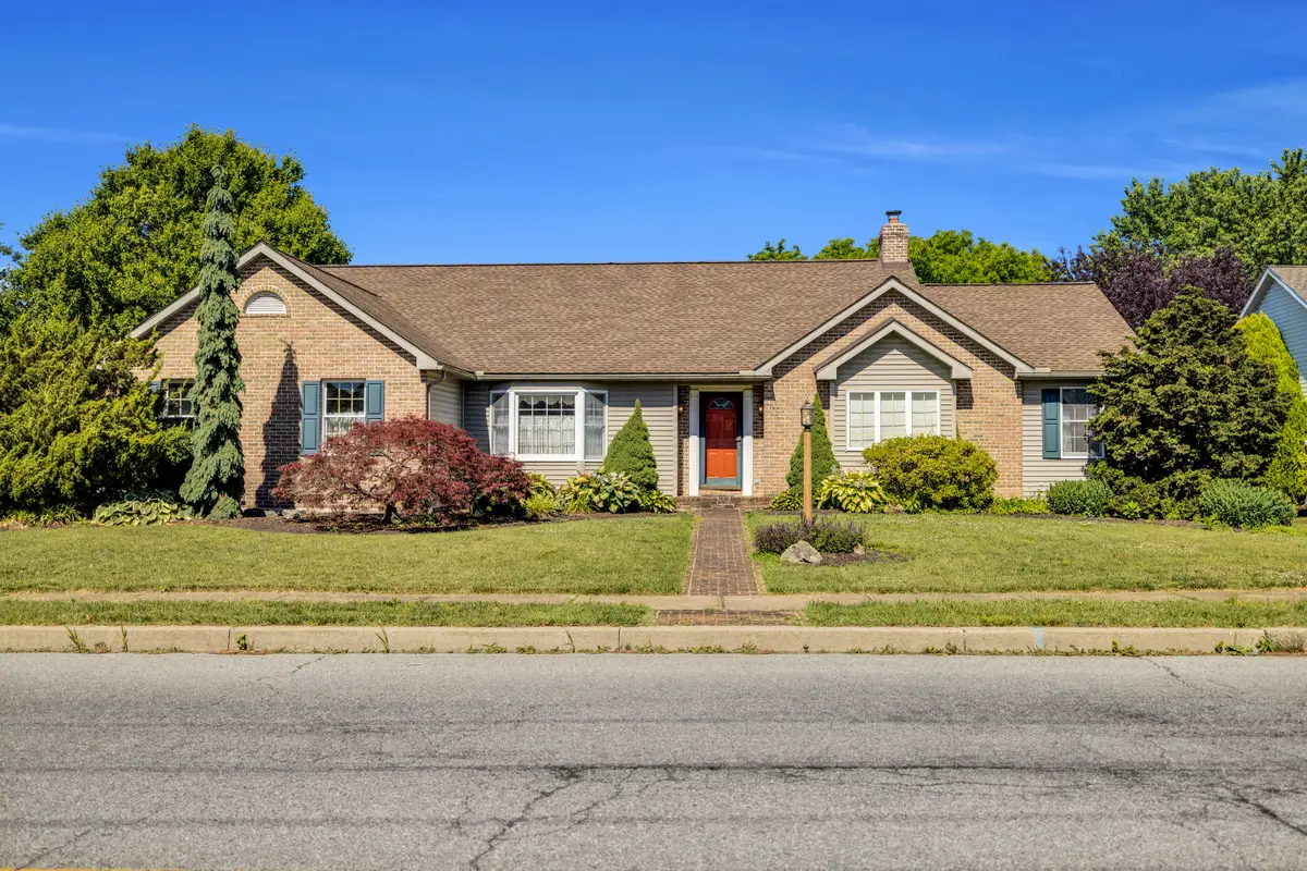 2955 Reedy Rd, Sinking Spring, PA 19608 - #1