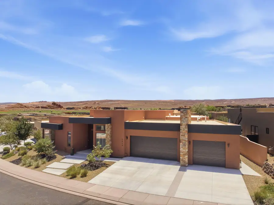 5429 W Copper Cliffs Way, Hurricane, UT 84737 - #3