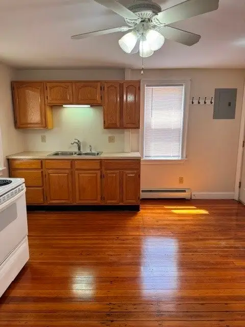 6 Goulding Street #1, Providence, RI 02906 - #3