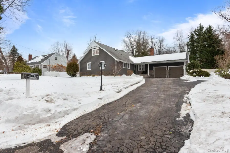 4 Abbington Place, Northport, NY 11768 - #2